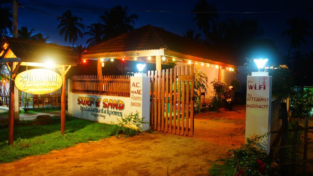 Surf & Sand Hotel Arugambay Arugam Bay Rum bild